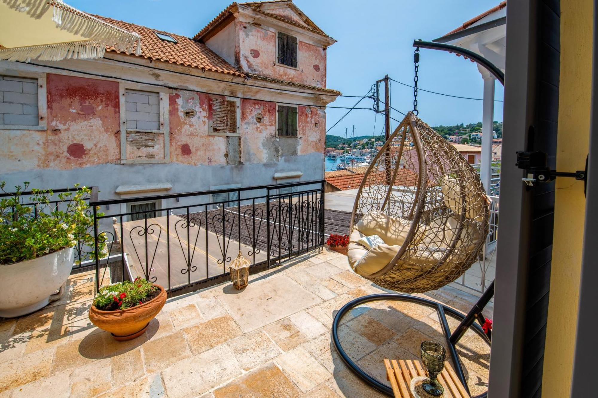 盖奥斯Marilu'S, Paxos Port House公寓 外观 照片